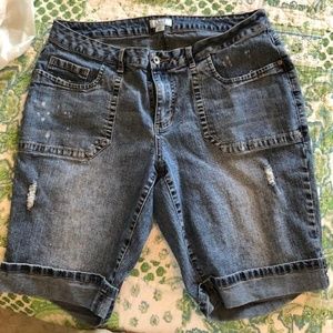 Cato 16W distressed bermuda shorts